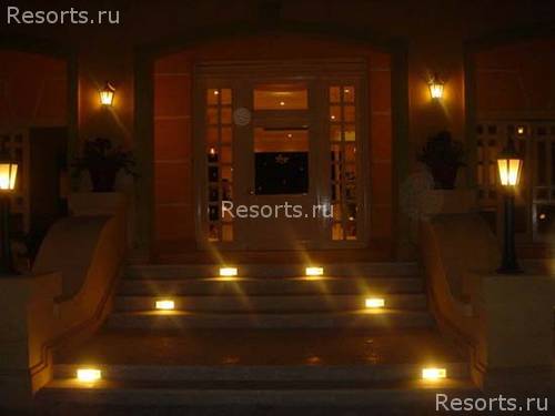 Charm Life Paradise Resort 6